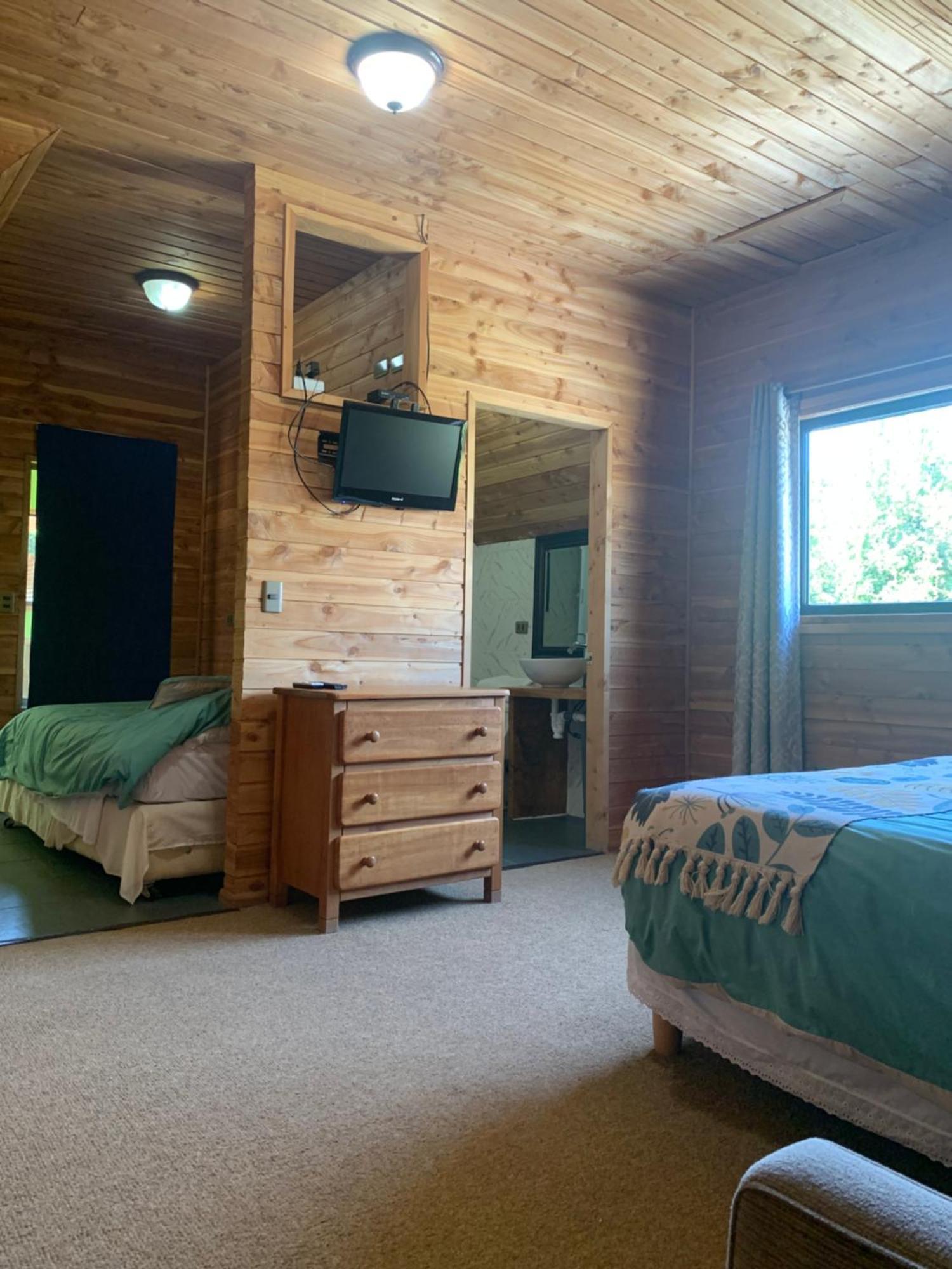 Hostal Tour Пукон Экстерьер фото