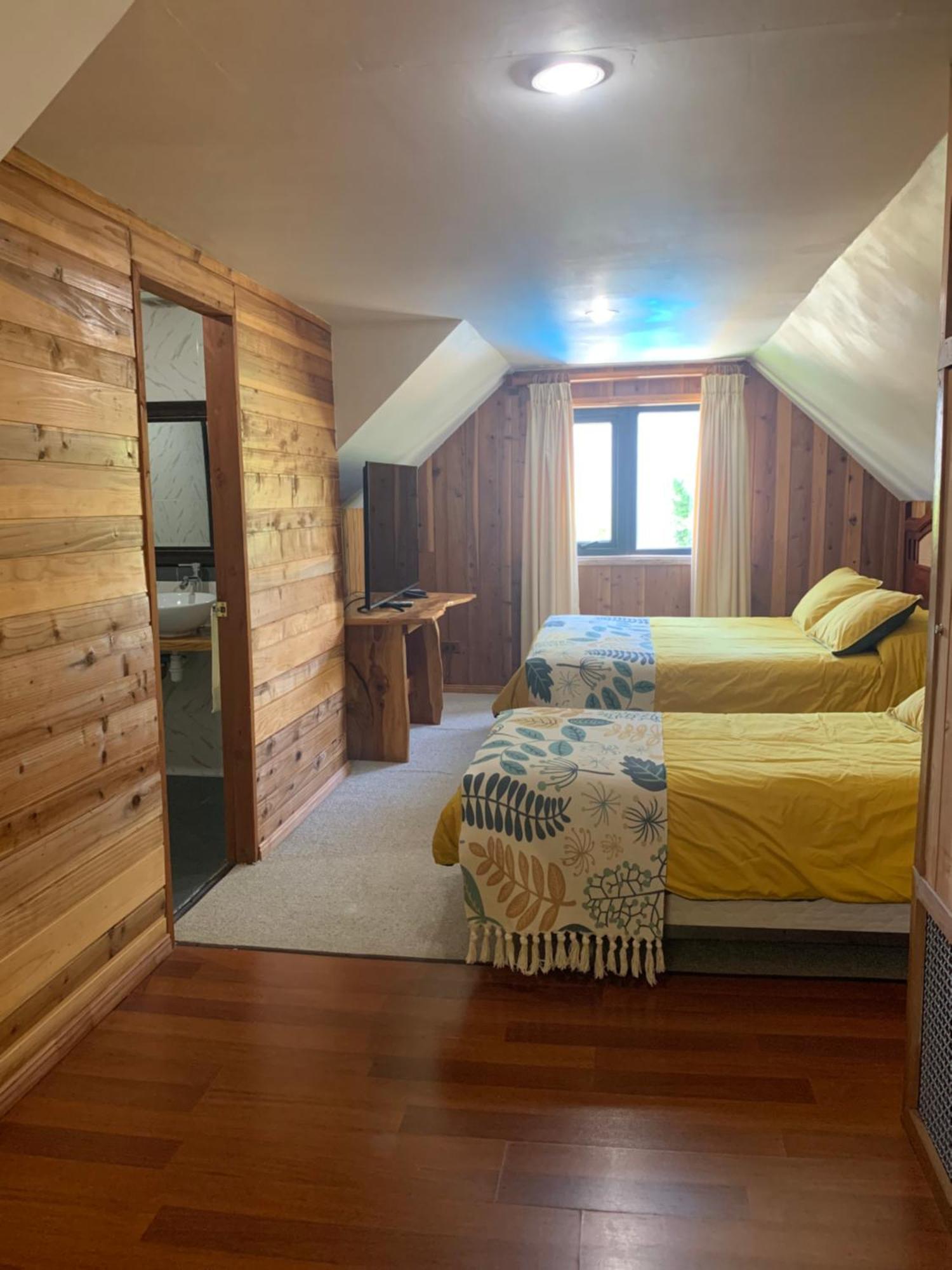 Hostal Tour Пукон Экстерьер фото